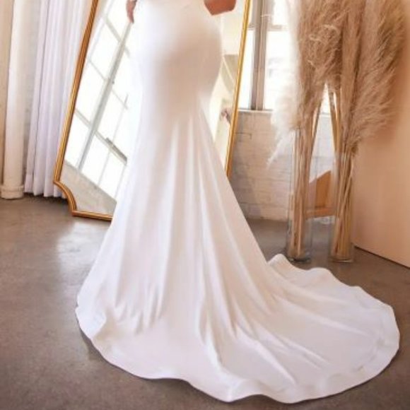Cinderella Divine: Luxe Jersey Wedding Dress for Timeless Elegance (CD979W)